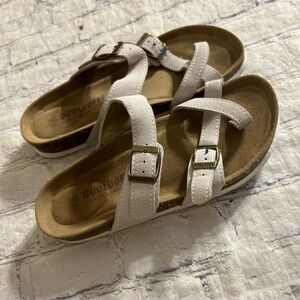 GUOLUOFEI DEUTSCHLAND DESIGN BEIGE TWO BUCKLE WOMEN SANDALS ARCH SUPPORT SIZE 38